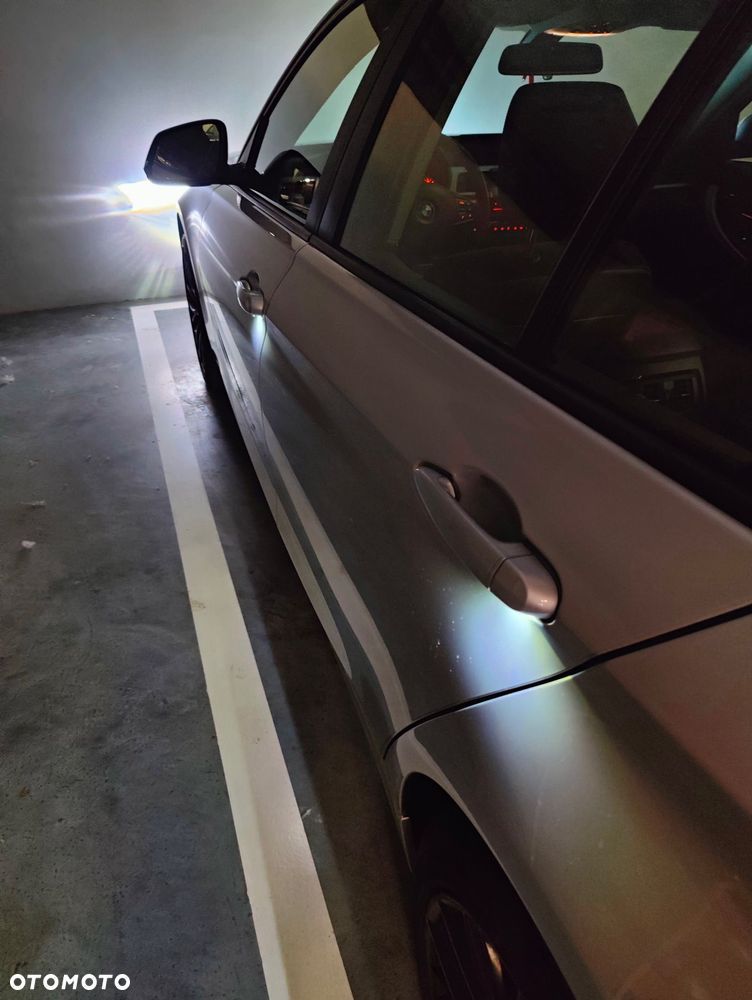 BMW Seria 3 328i xDrive - 21