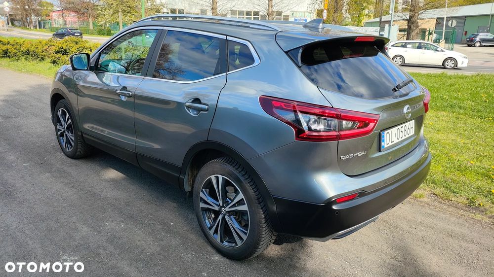 Nissan Qashqai 1.2 DIG-T Xtronic TEKNA - 6