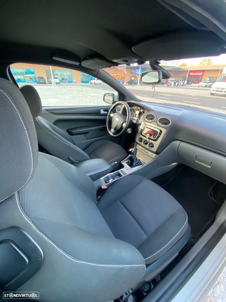 Ford Focus 1.6 TDCi Sport - 12