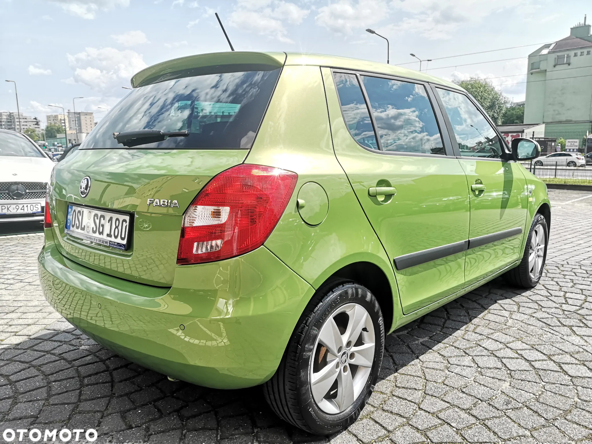 Skoda Fabia 1.2 HTP Fresh - 2