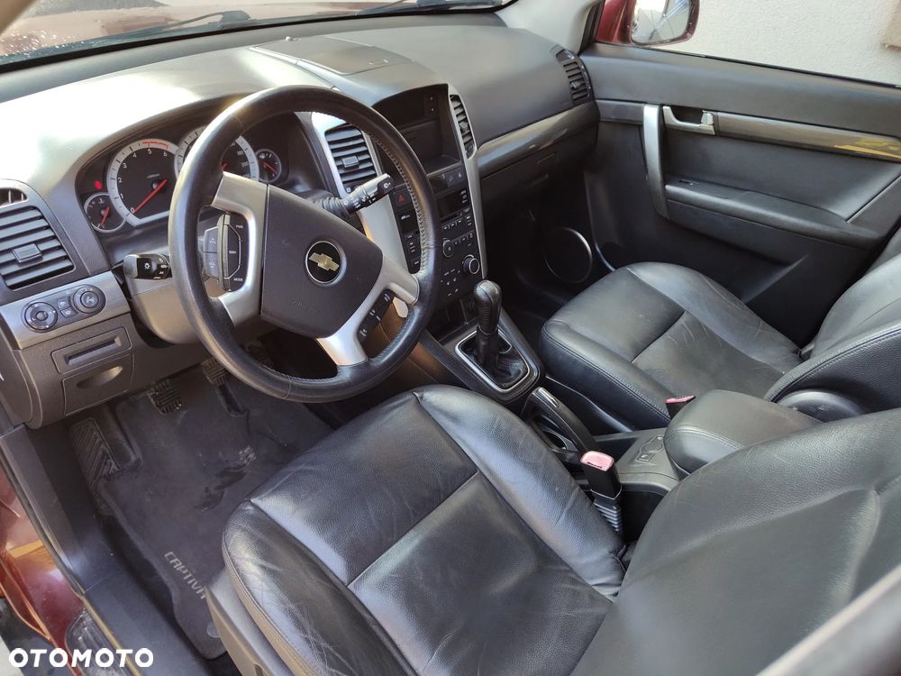 Chevrolet Captiva 2.0 4WD 7 Sitzer LT - 7