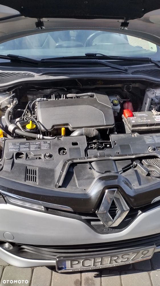 Renault Clio 1.2 16V 75 Life - 8