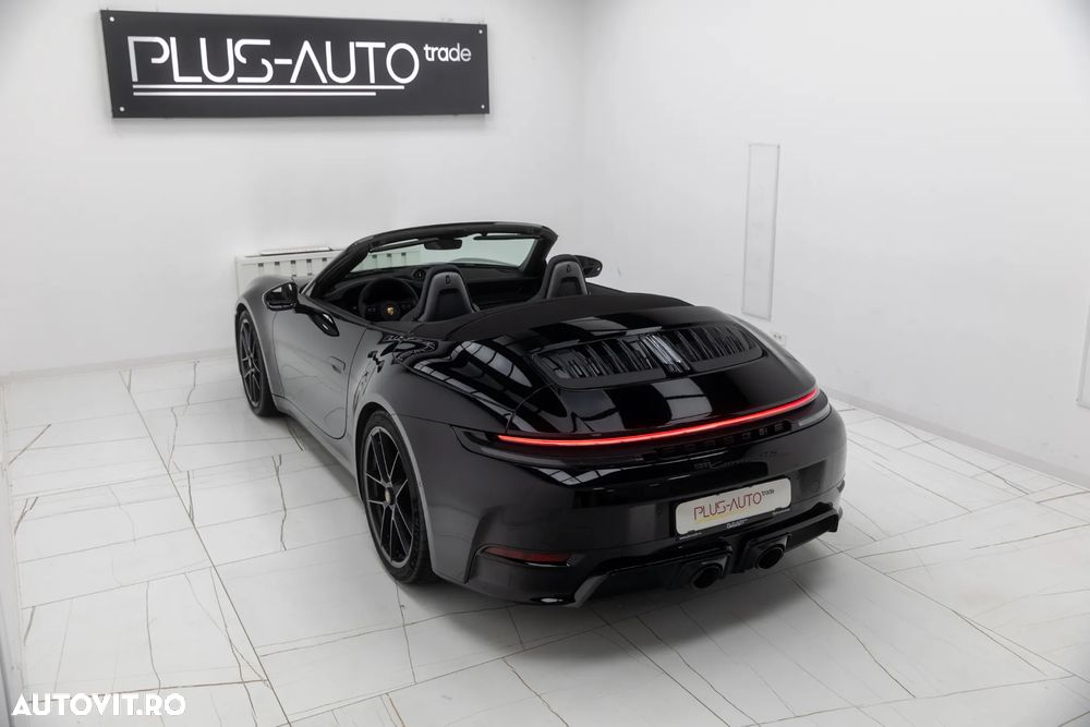 Porsche 911 Carrera GTS PDK - 20