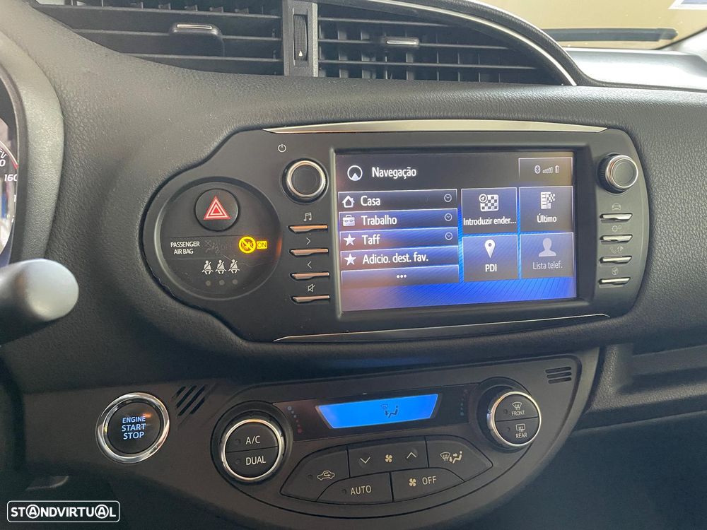 Toyota Yaris 1.5 VVT-i 20 Anos - 15