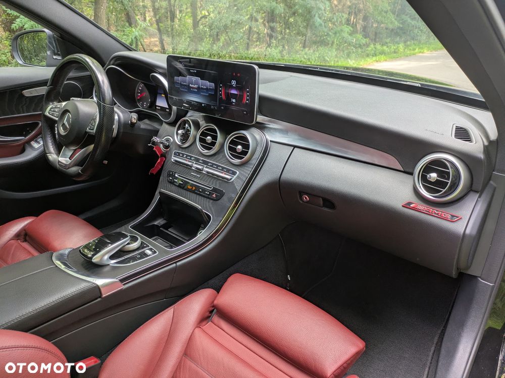 Mercedes-Benz Klasa C 250 d 4Matic 9G-TRONIC AMG Line - 12