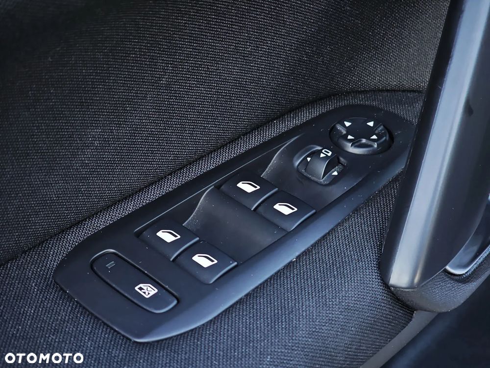 Peugeot 308 1.5 BlueHDi Active Pack Business S&S - 15