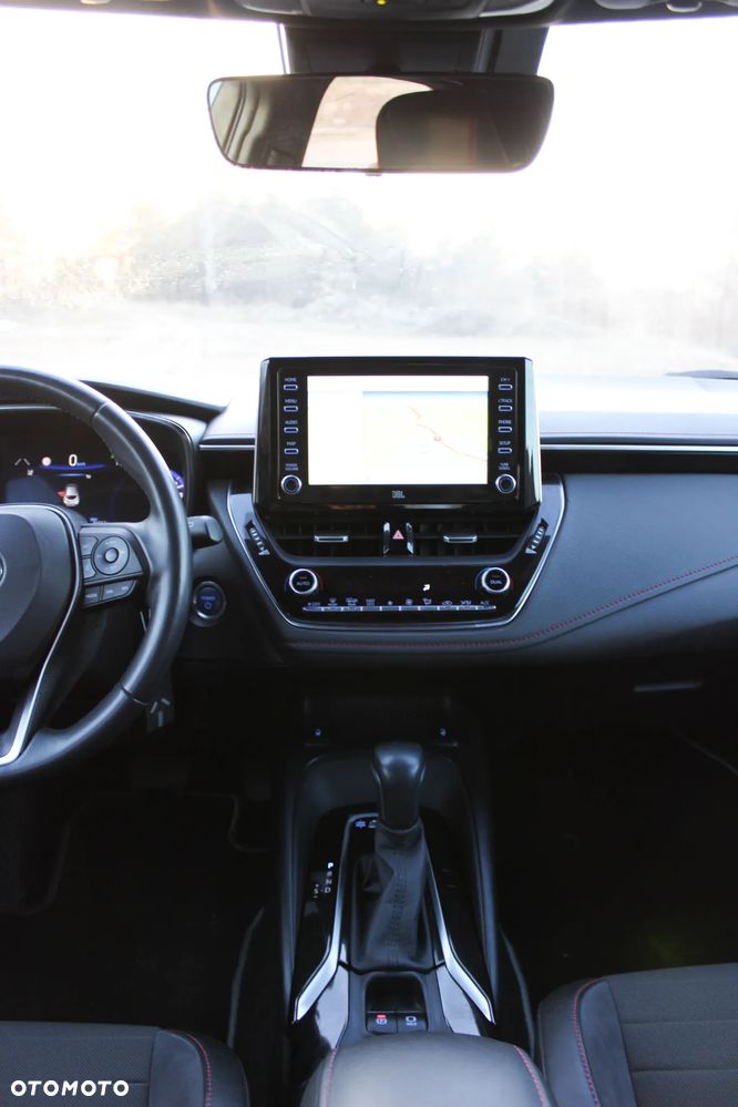Toyota Corolla 2.0 Hybrid GR Sport - 10
