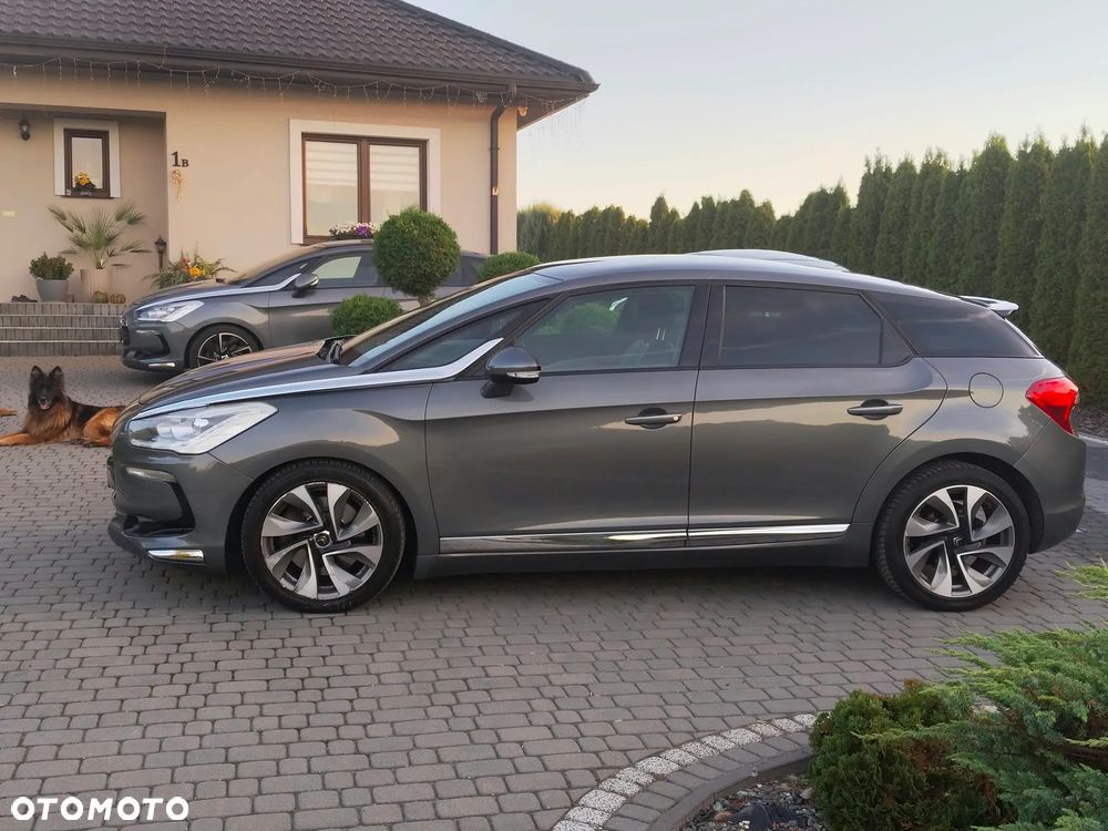 Citroën DS5 HDi 165 Chic - 9