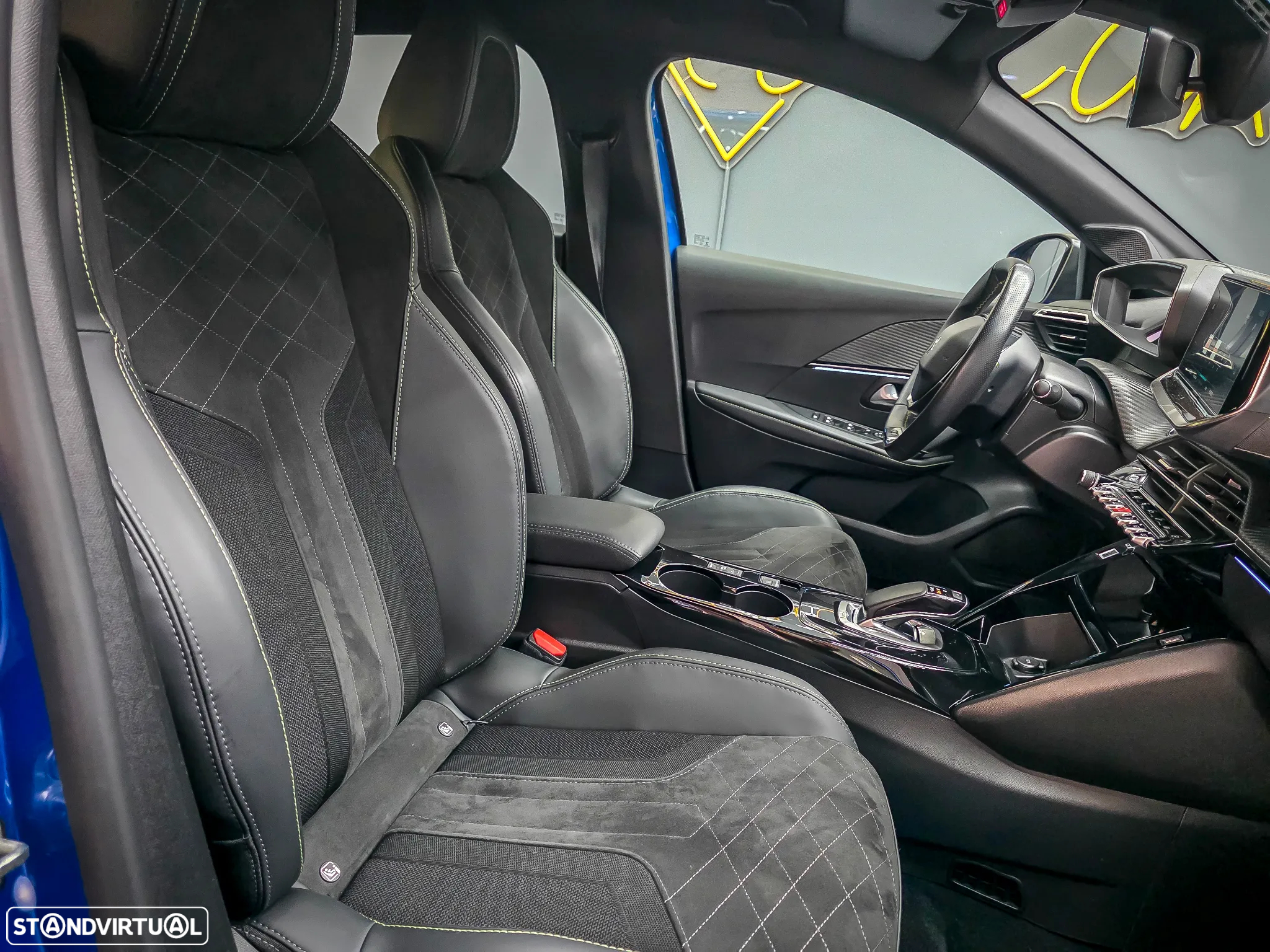 Peugeot e-208 50 kWh GT Line - 18