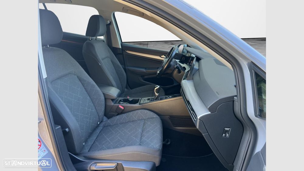 VW Golf 1.0 TSI Life - 12