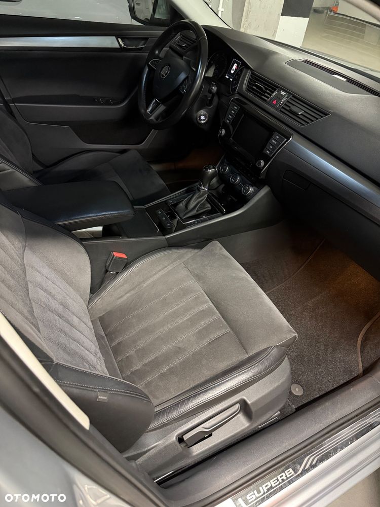 Skoda Superb 2.0 TDI Ambition DSG - 19