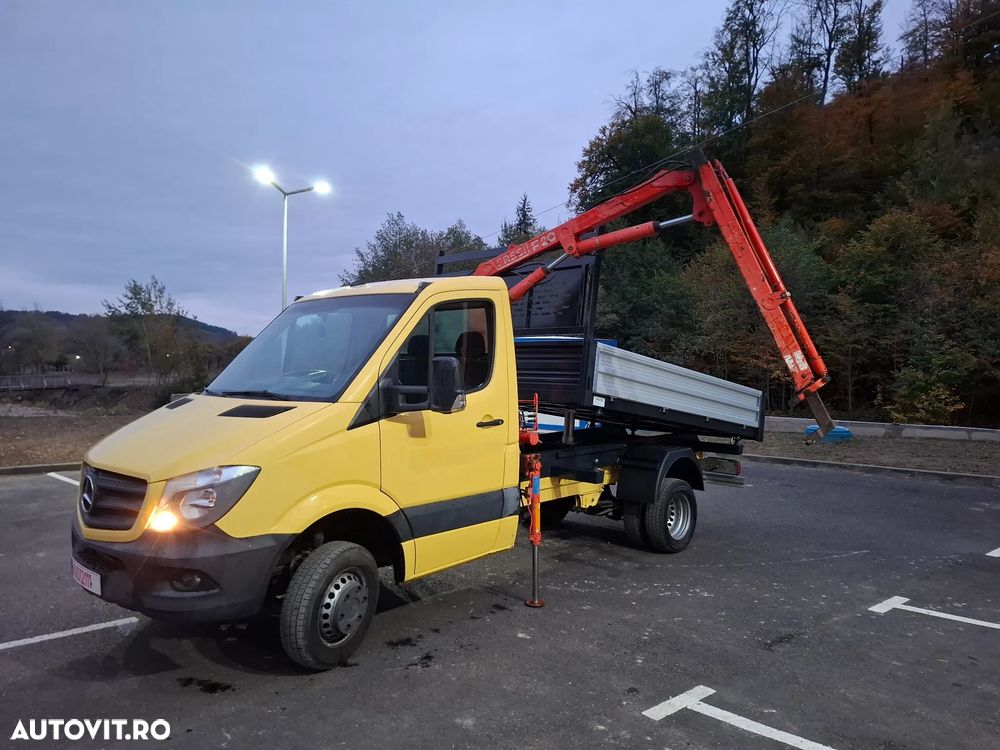 Mercedes-Benz Sprinter - 1