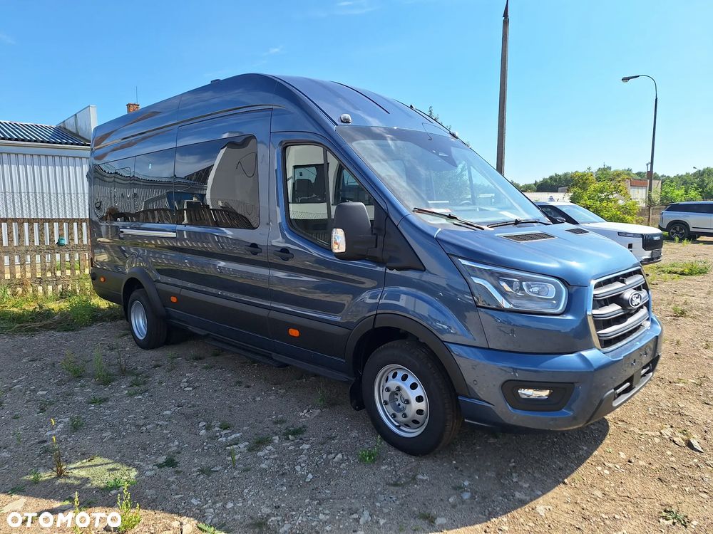 Ford Transit Autobus 18 miejsc - 2