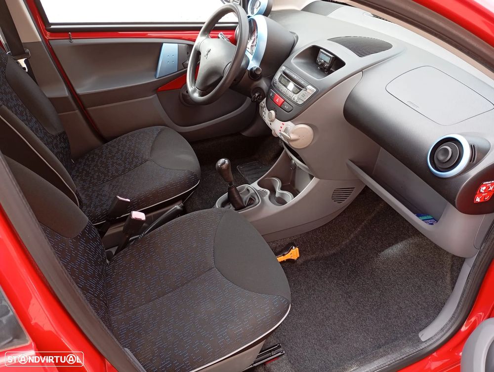 Peugeot 107 1.0 Urban Move - 13