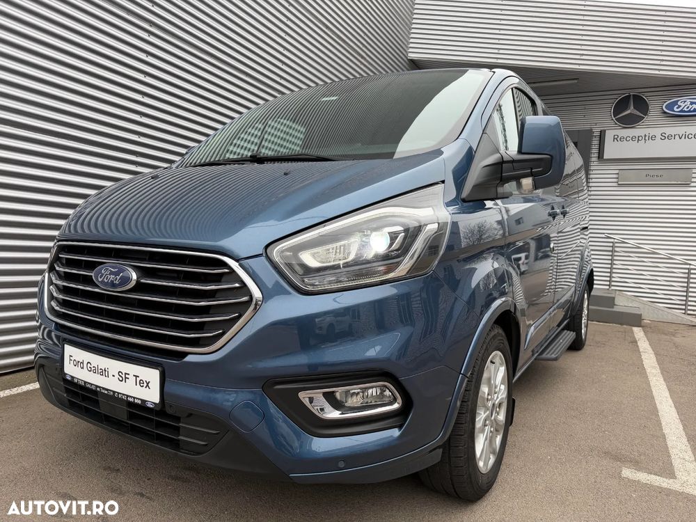 Ford Tourneo Custom Bus 320 2.0 EcoBlue 185 CP L2H1 Titanium Aut. - 12