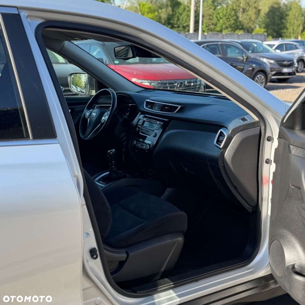 Nissan X-Trail - 35