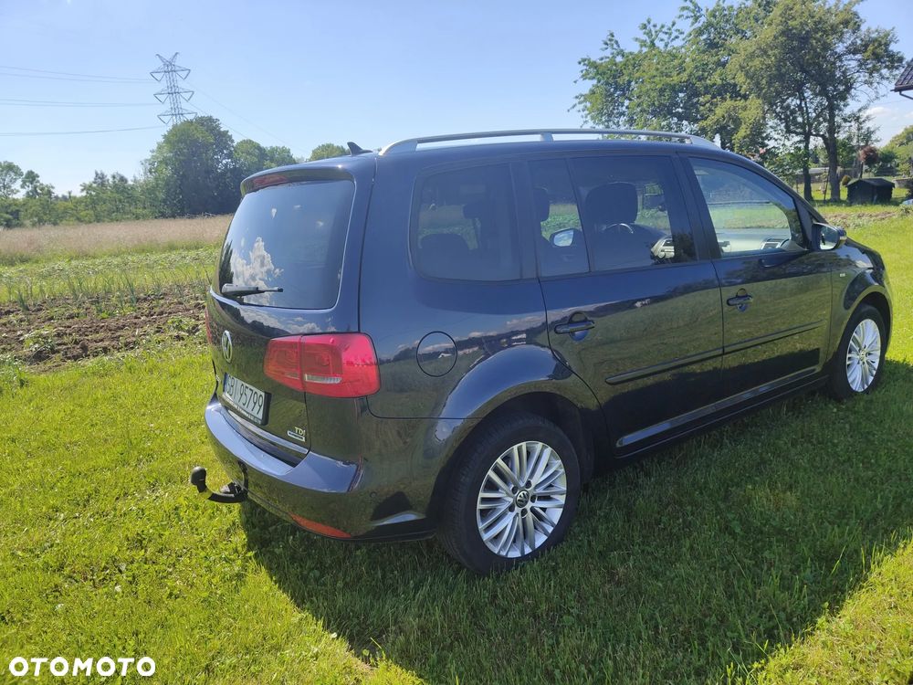 Volkswagen Touran 1.6 TDI DPF BlueMot Comfortline - 11
