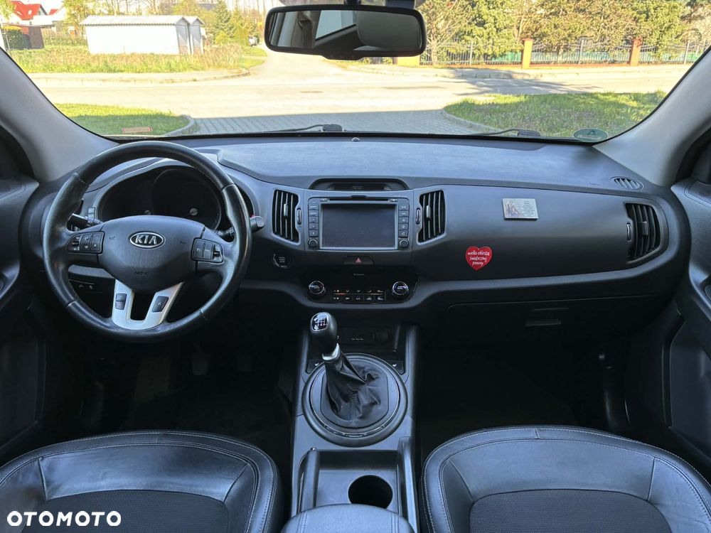 Kia Sportage 2.0 CRDI AWD Fifa World Cup Edition - 26