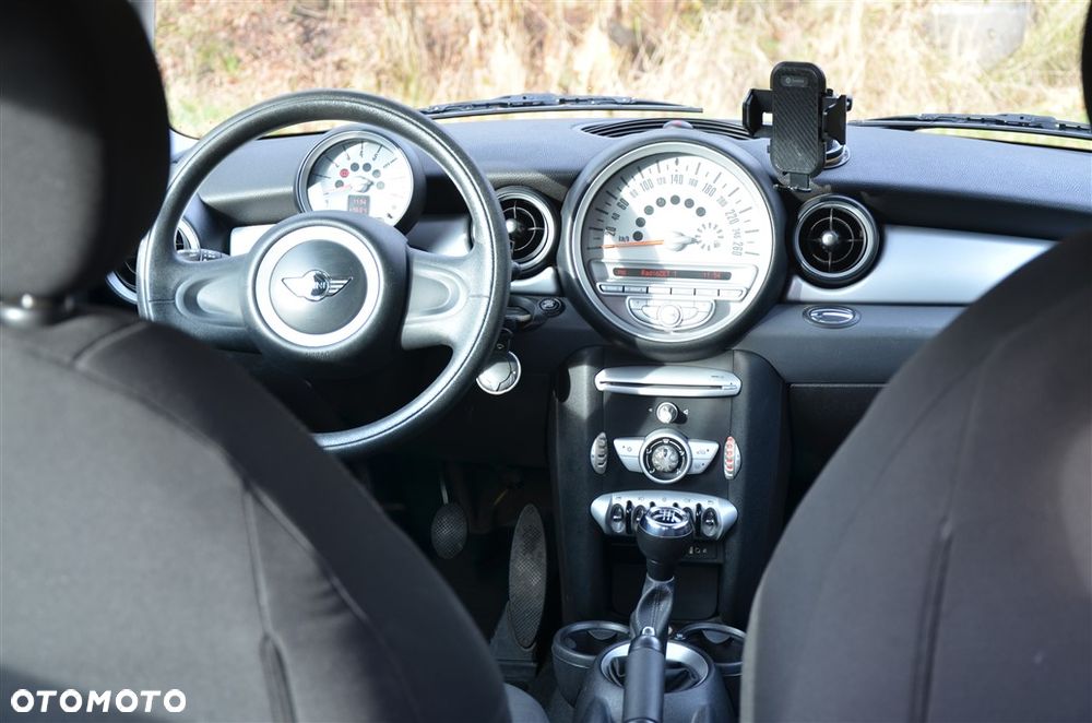 MINI ONE Standard - 19