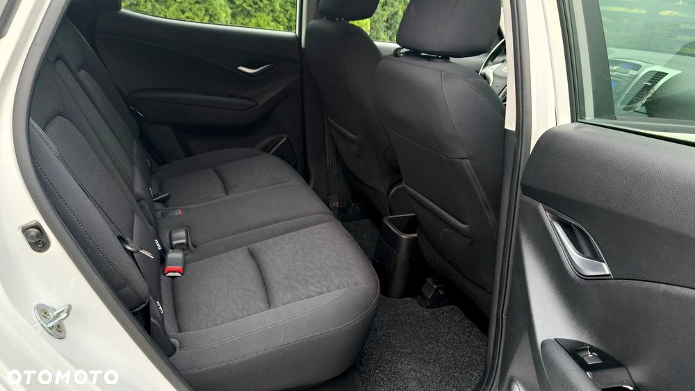 Hyundai ix20 - 18