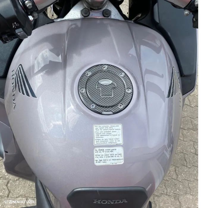 Honda Pan European ST1300 - 8