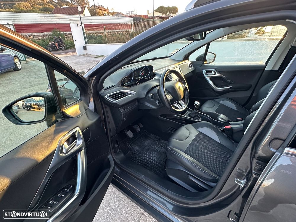 Peugeot 2008 1.5 BlueHDi Allure - 24