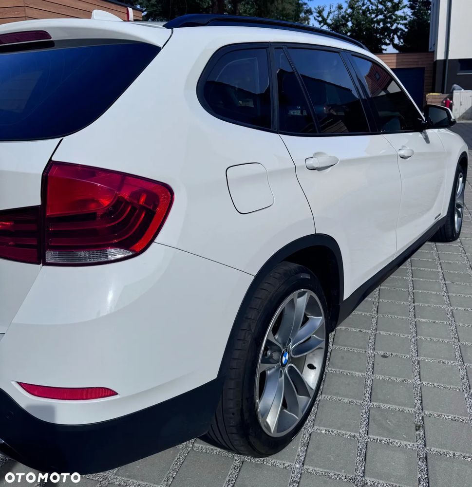 BMW X1 xDrive28i Sport Line - 5