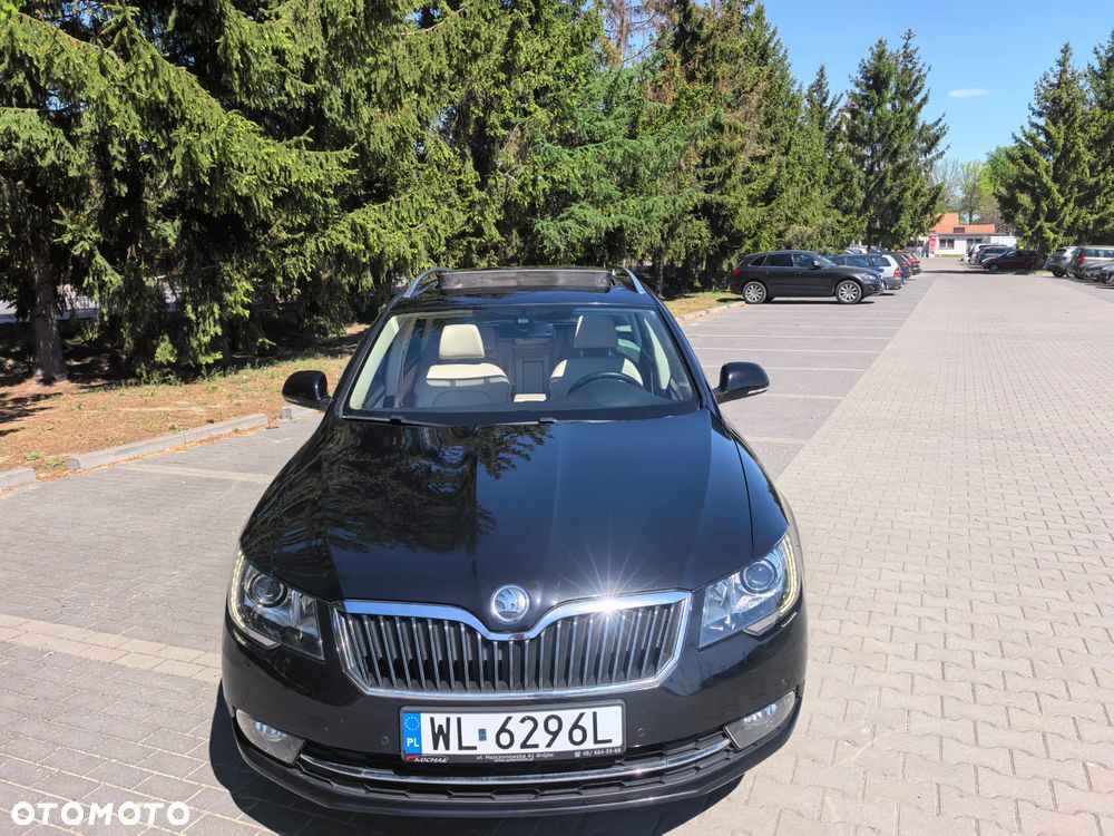 Skoda Superb 1.6 TDI Elegance - 1