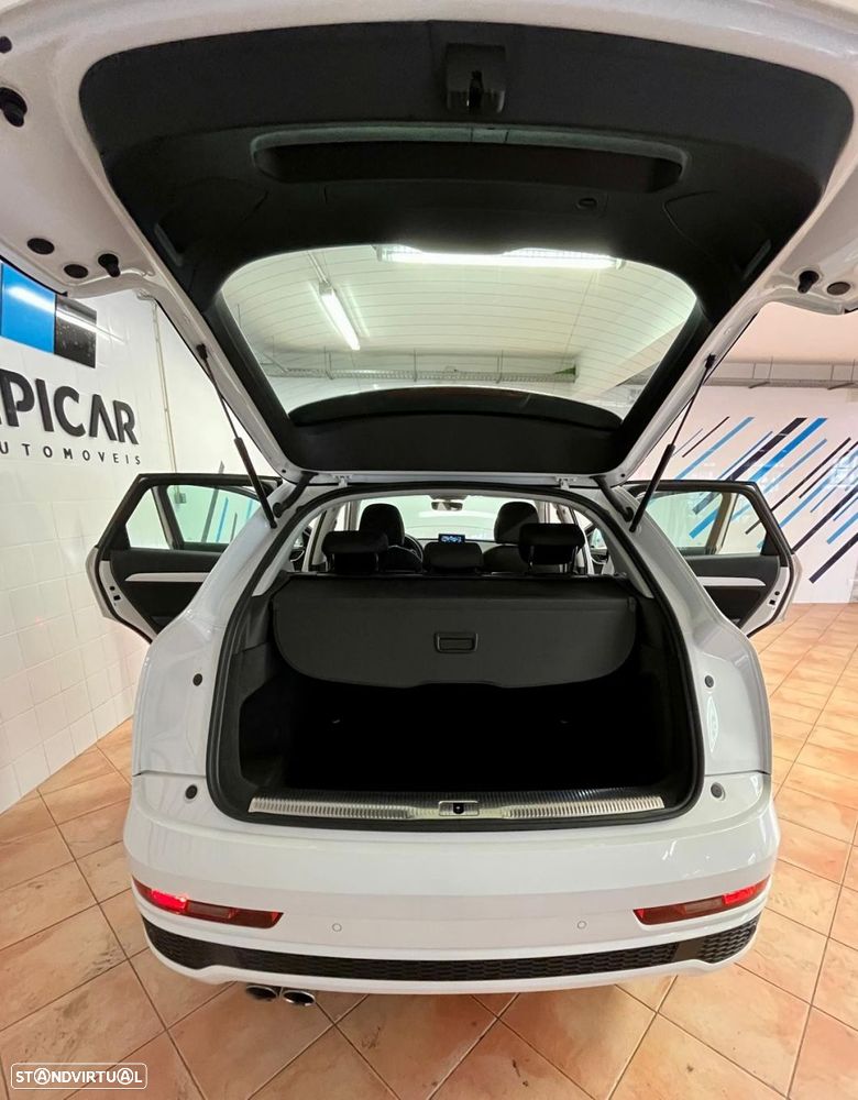 Audi Q3 2.0 TDI S-line - 13