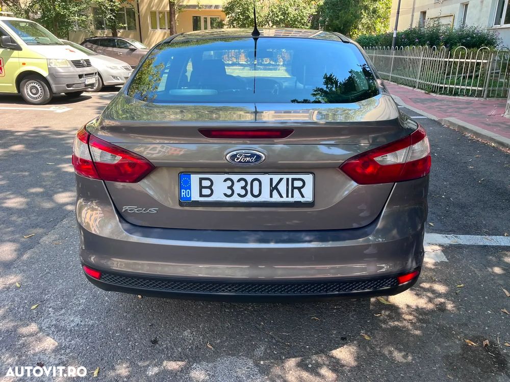 Ford Focus 1.6 Ti-VCT Trend - 4