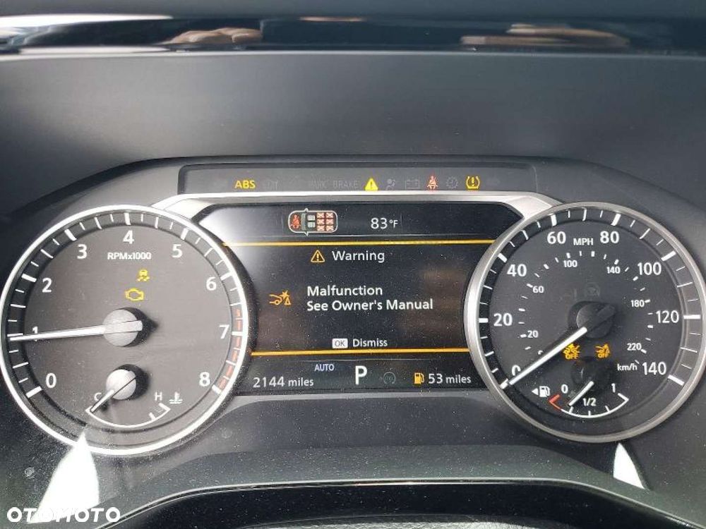 Nissan Pathfinder - 11