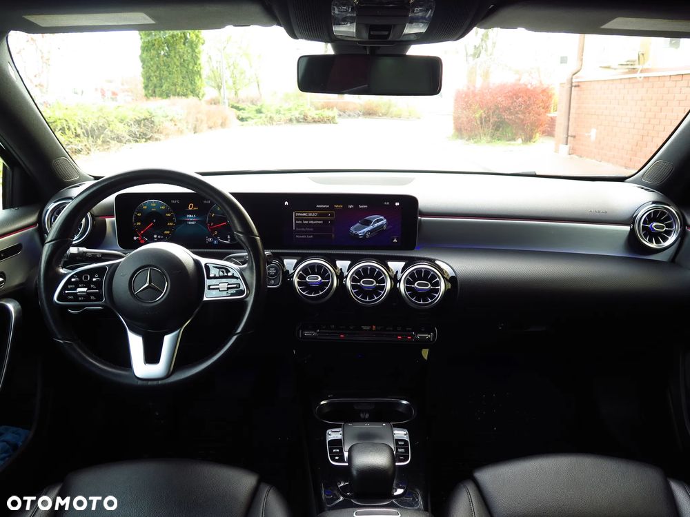 Mercedes-Benz Klasa A 250 4-Matic 7G-DCT - 15