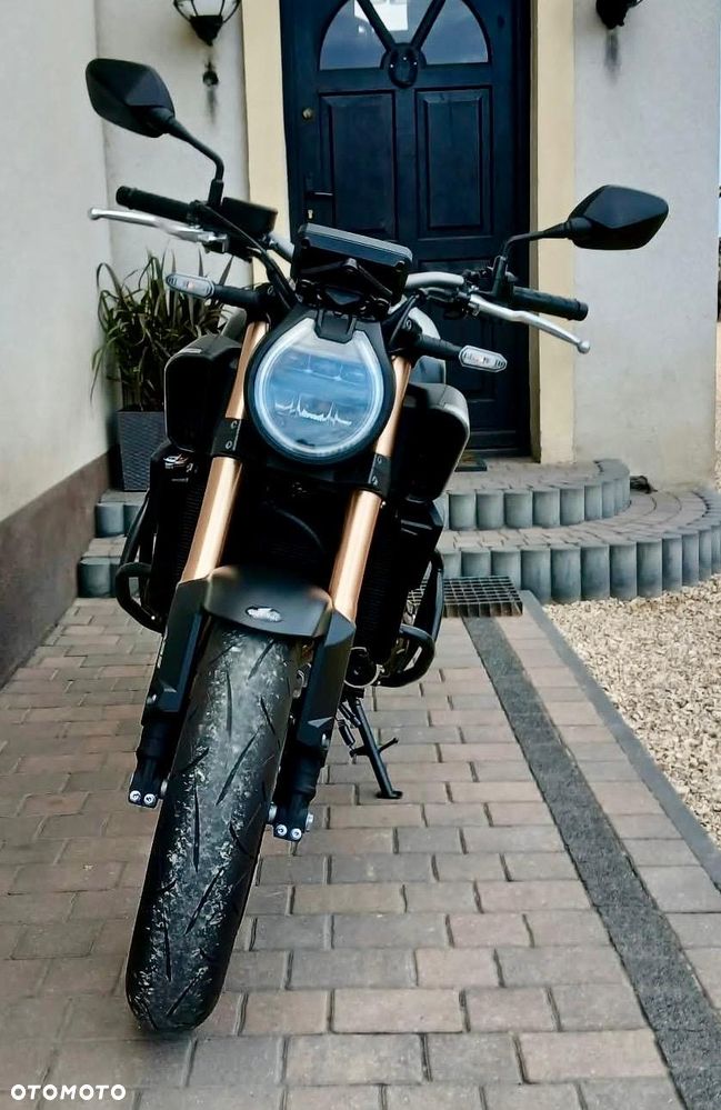 Honda CB - 5