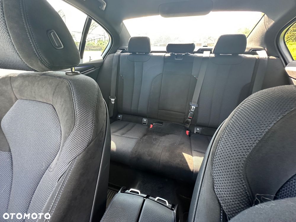 BMW Seria 5 520d xDrive M Sport sport - 16
