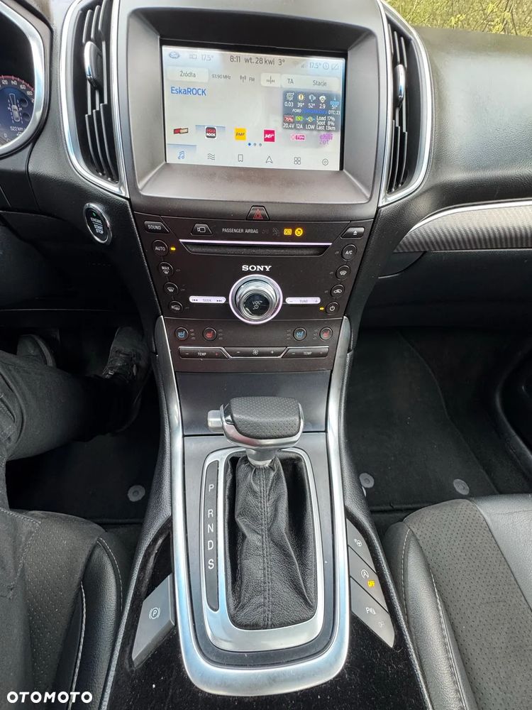 Ford Edge 2.0 TDCi Bi-Turbo 4x4 ST-LINE - 31