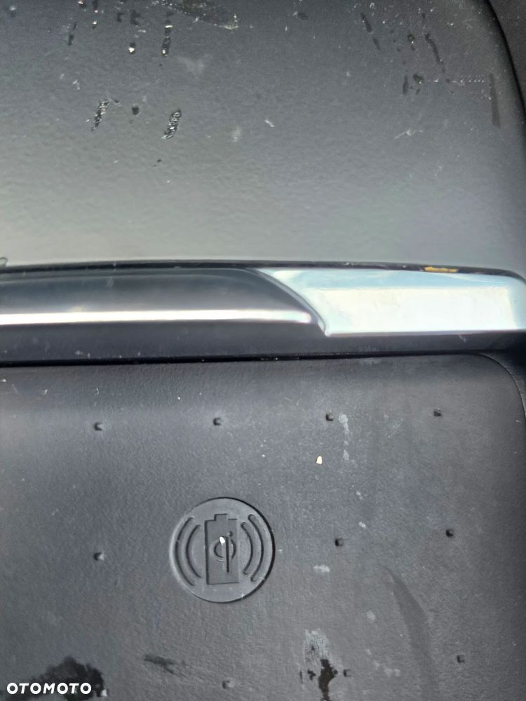 Volvo XC 60 B5 B AWD Momentum Pro - 27