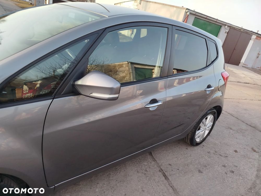 Hyundai ix20 1.6 CRDi Fifa World Cup Edition - 20