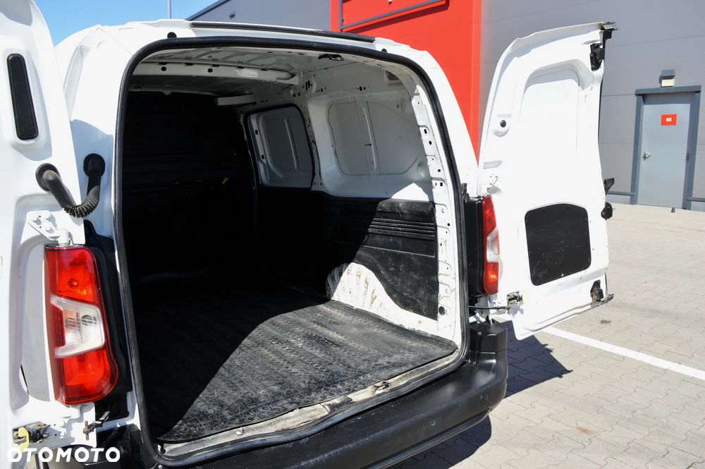 Citroën Berlingo L2H2 MAXI DŁUGI LONG Faktura VAT-23% - 33