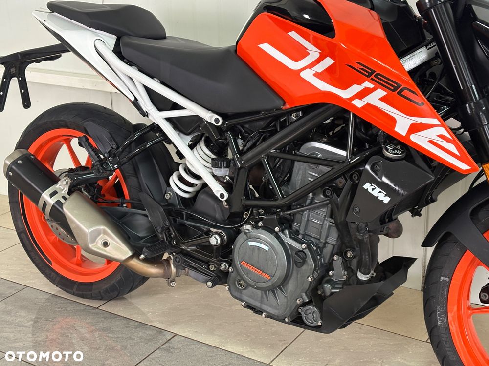 KTM Duke 390 - 11