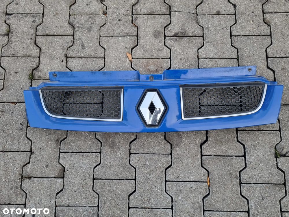 ATRAPA GRILL PRIMASTAR TRAFIC VIVARO  01-06r. - 1
