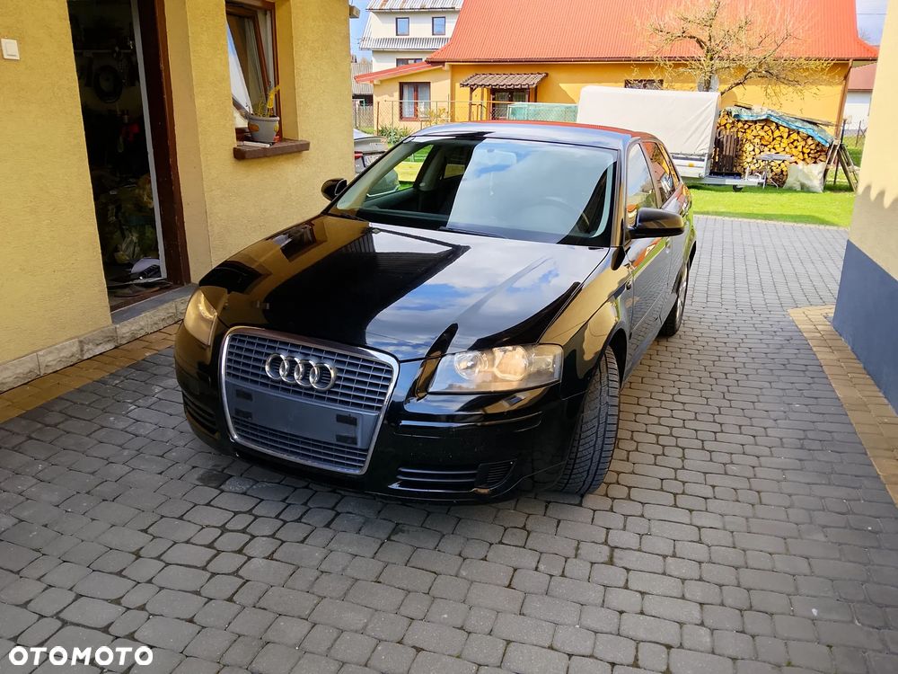 Audi A3 Sportback 1.9 TDI Ambiente - 4