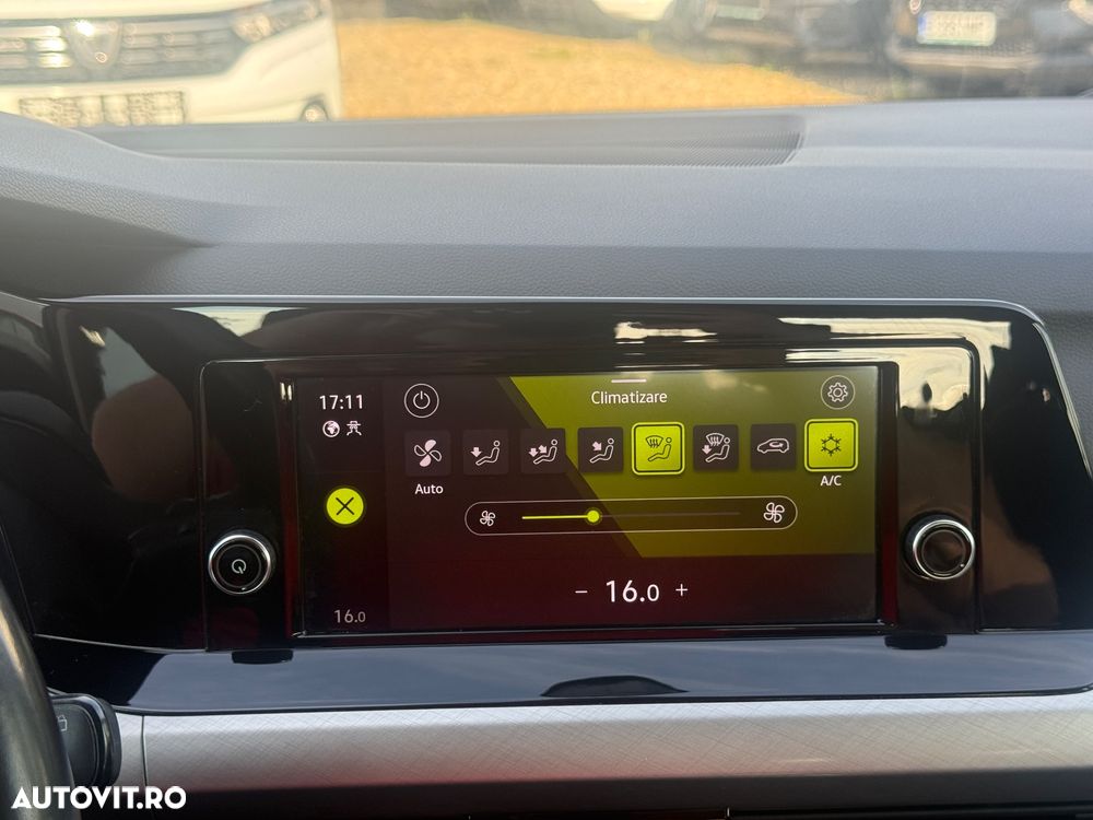 Volkswagen Golf 1.0 TSI Comfortline - 11