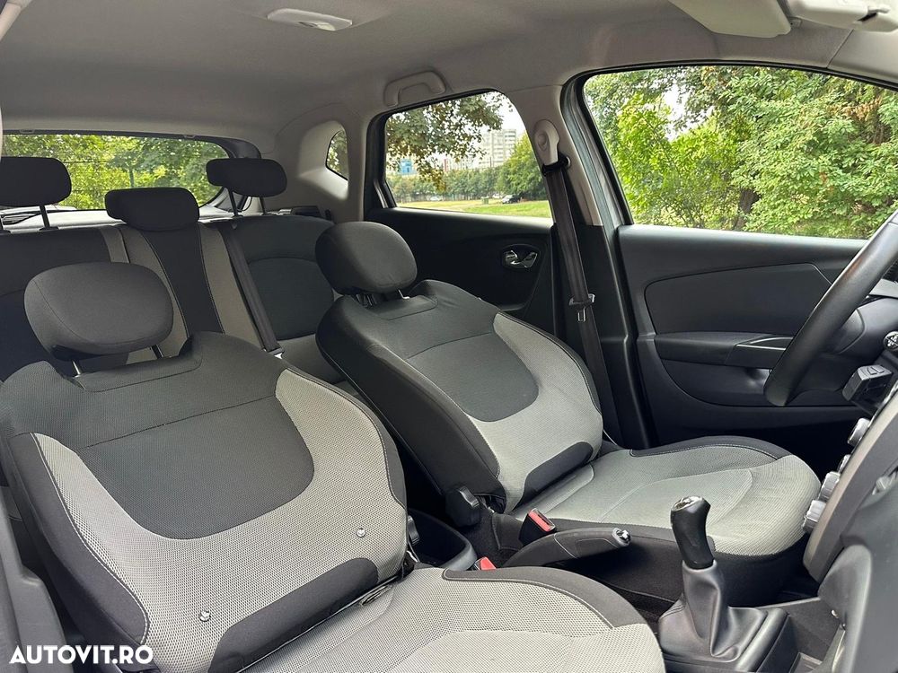 Renault Captur dCi Authentique - 14