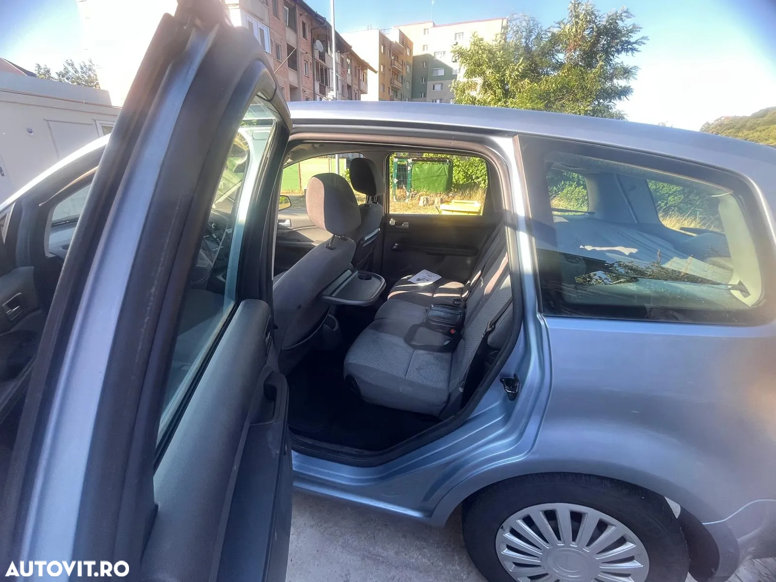 Ford C-Max - 6