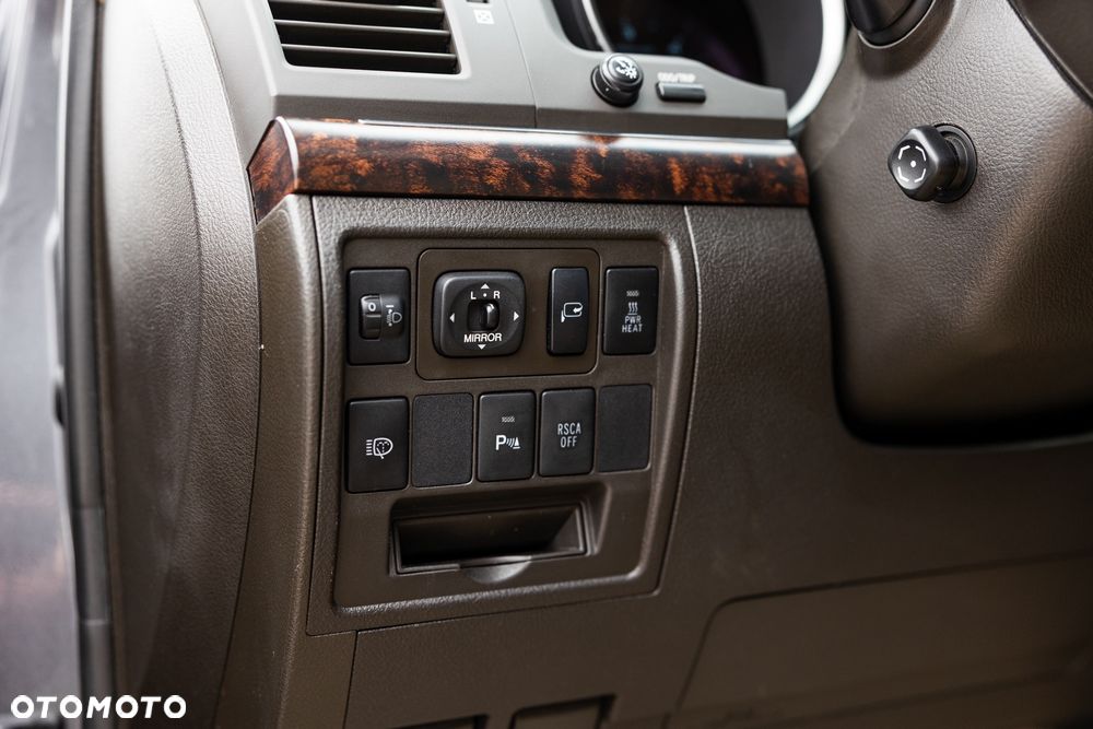 Toyota Land Cruiser LC 4.5 D-4D X 7os - 36