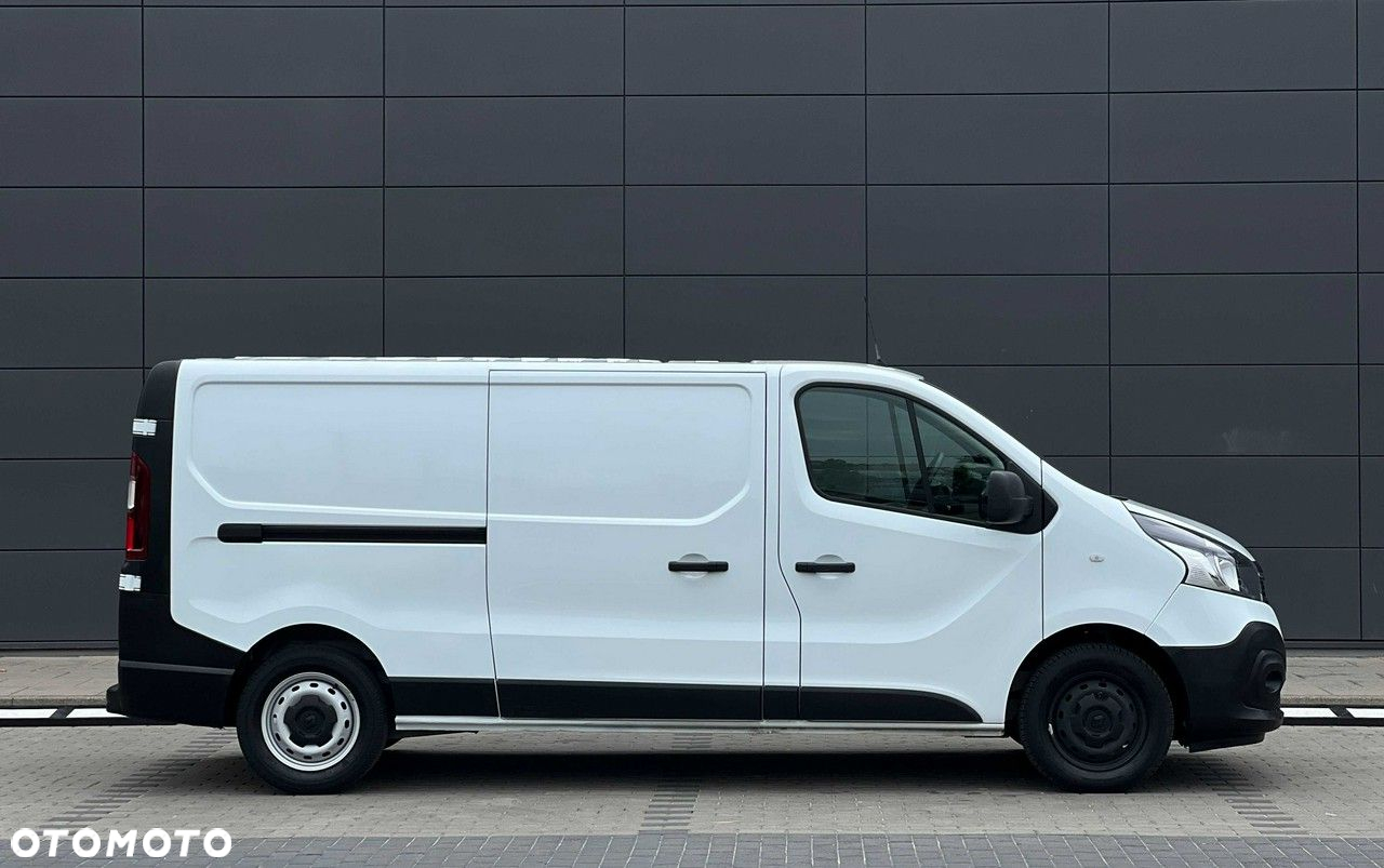 Renault Trafic - 12