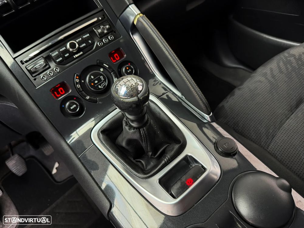 Peugeot 3008 1.6 HDi Active - 21
