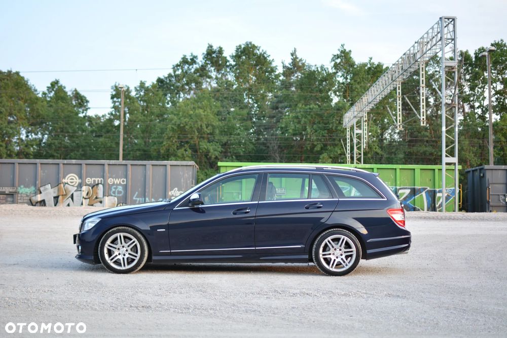 Mercedes-Benz Klasa C 320 CDI DPF 4Matic 7G-TRONIC Avantgarde - 8