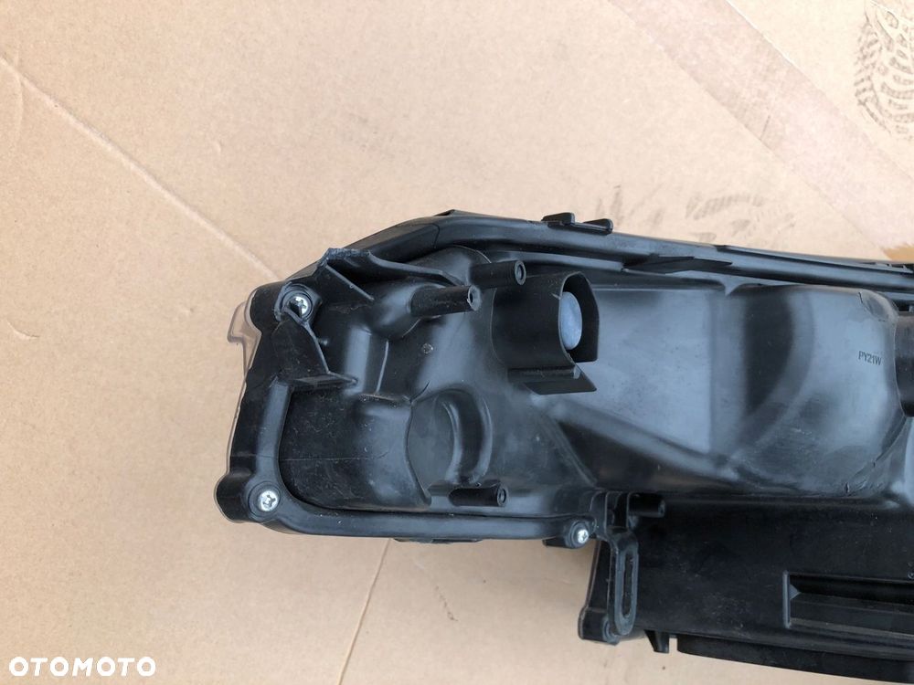 Lampa prawa przednia TOYOTA CHR CH-R - 9