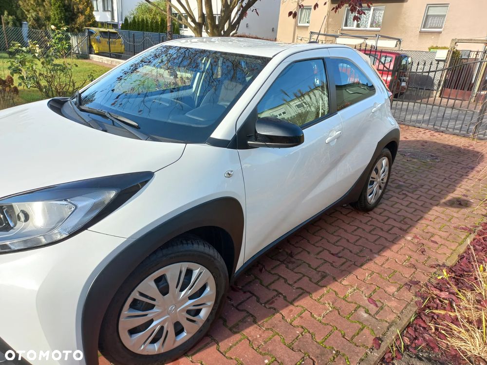 Toyota Aygo X 1.0 VVT-i Executive - 10